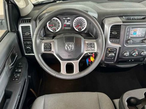 Used 2023 RAM 1500 Classic SLT image 11