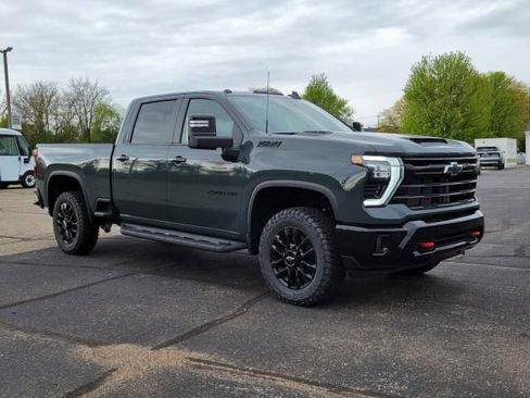New 2026 Chevrolet Silverado 2500 LT w/ Trail Boss Package AWD/4WD image 2