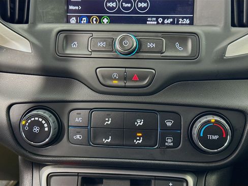 Used 2023 GMC Terrain SLE FWD image 17