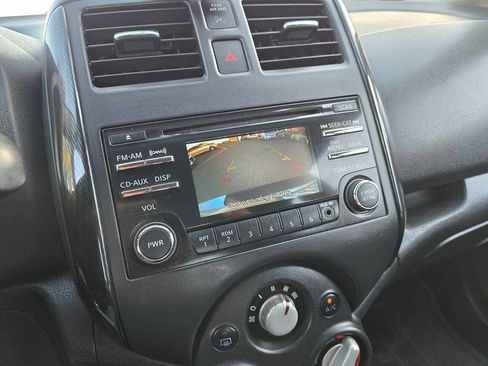 Used 2014 Nissan Versa Note SV w/ Convenience Package FWD image 45