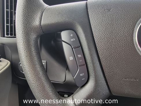 Used 2023 Chevrolet Express 2500 w/ Driver Convenience Package image 18