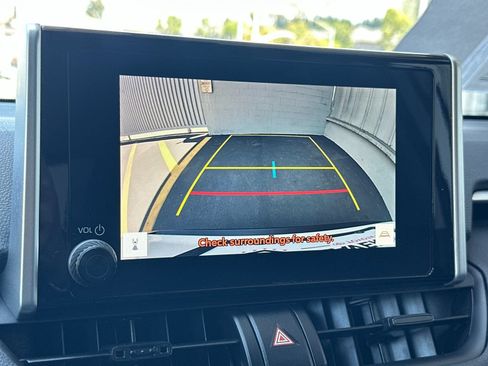 Used 2024 Toyota RAV4 XLE FWD image 18
