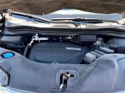 Used 2017 Honda Pilot Touring image 29