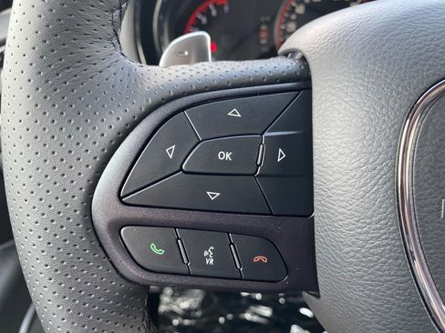 Used 2025 Dodge Durango GT image 32