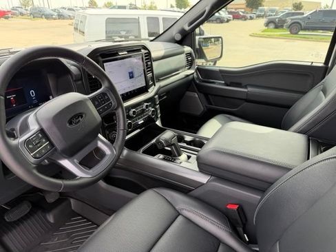Used 2025 Ford F150 Lariat w/ Equipment Group 501A Mid AWD/4WD image 12