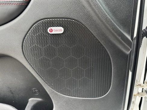 Used 2018 Dodge Durango R/T w/ Blacktop Package image 15