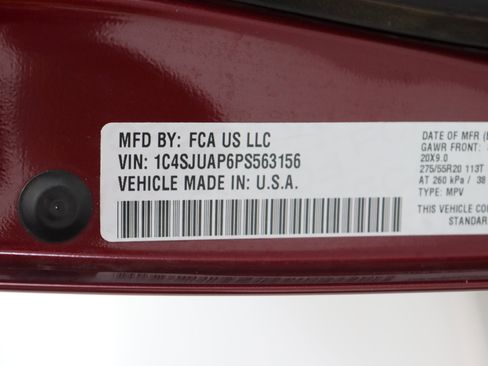 Used 2023 Jeep Wagoneer 2WD w/ Premium Group I image 47