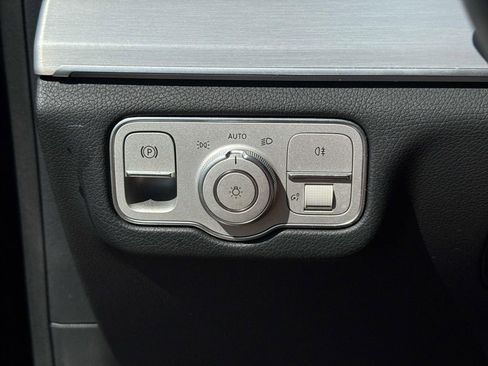 Used 2024 Mercedes-Benz GLE 350 4MATIC image 21