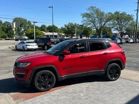 Used 2019 Jeep Compass Latitude AWD/4WD image 15