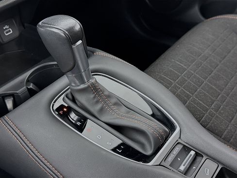 Certified 2023 Honda HR-V Sport image 16