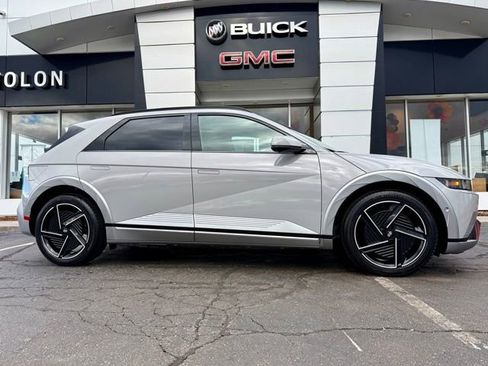 Used 2026 Hyundai Ioniq 5 Limited AWD/4WD image 1