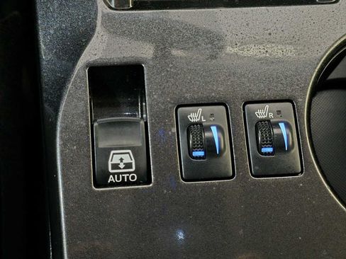 Used 2016 Toyota 4Runner TRD Pro AWD/4WD image 17