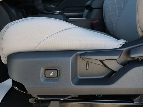 New 2026 Toyota Tacoma SR5 AWD/4WD image 30