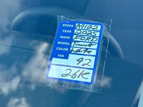 Used 2025 Ford Transit 350 XLT RWD image 28