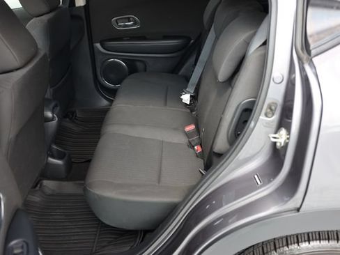 Used 2016 Honda HR-V EX image 36