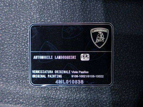 Used 2024 Lamborghini Urus Performante image 61