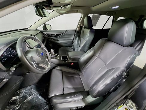 Used 2024 Subaru Outback Limited image 19