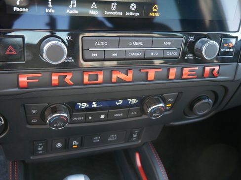 New 2026 Nissan Frontier PRO-4X w/ Pro Premium Package AWD/4WD image 10