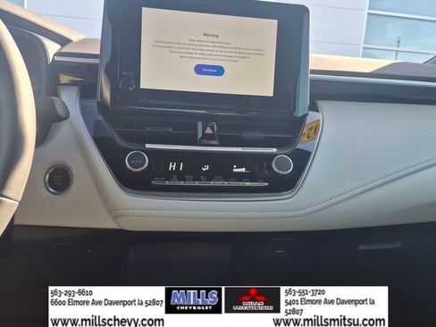 Used 2024 Toyota Corolla SE image 17