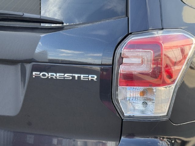 Used 2018 Subaru Forester 2.5i Premium w/ All-Weather Package AWD/4WD image 7