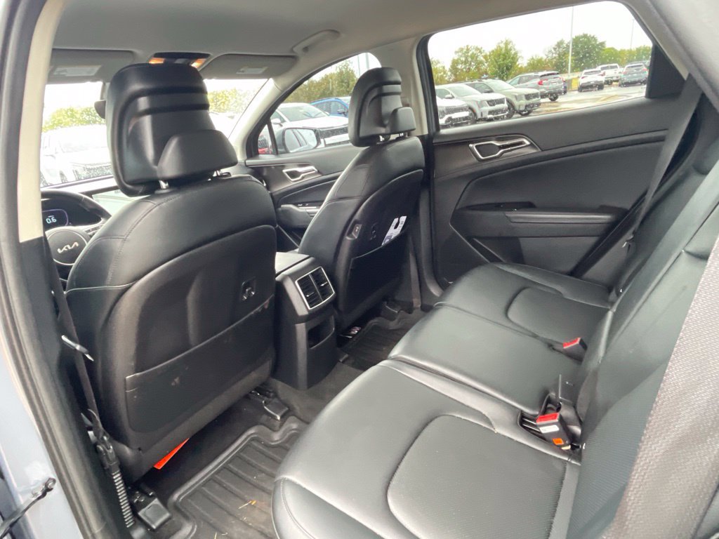 Used 2023 Kia Sportage EX FWD image 23