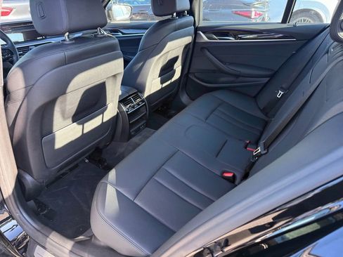 Used 2020 BMW 530e image 38