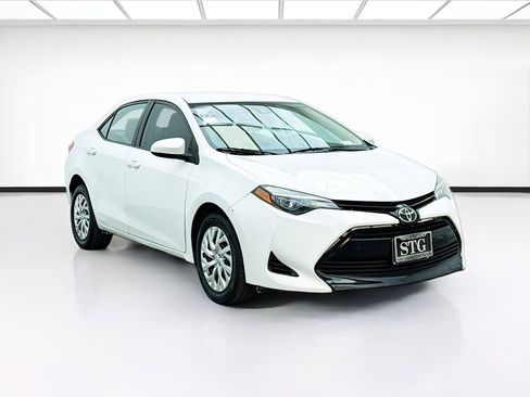 Used 2017 Toyota Corolla LE w/ Carpet Mat Package (TMS) image 3
