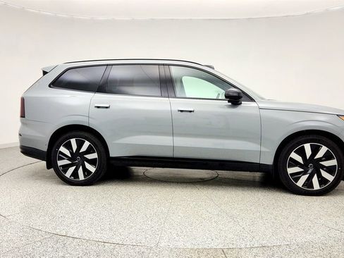 Used 2025 Volvo EX90 Ultra AWD/4WD image 4