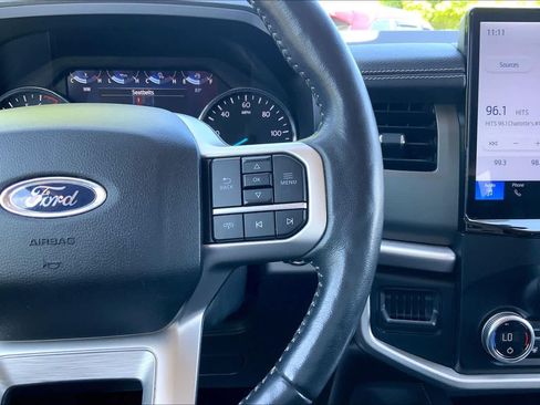 Used 2024 Ford Expedition Max XLT AWD/4WD image 24