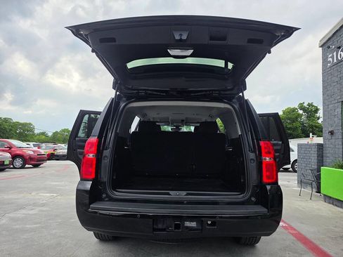 Used 2016 Chevrolet Tahoe 2WD w/ Remote Keyless Entry Package image 24