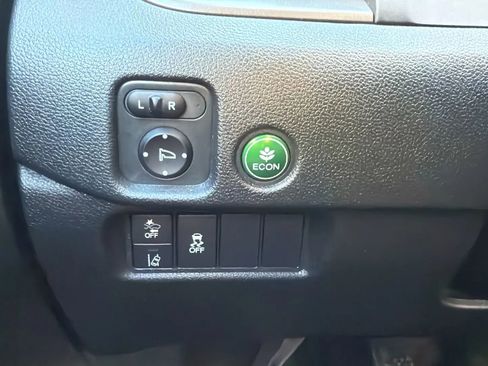 Used 2022 Honda Pilot Special Edition image 15