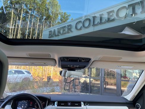 Used 2019 Land Rover Range Rover Sport HSE image 46