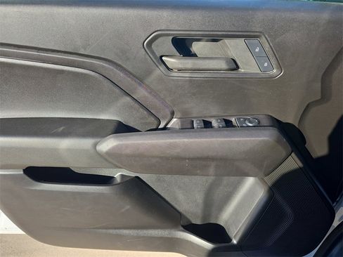 Used 2024 Chevrolet Colorado W/T image 27