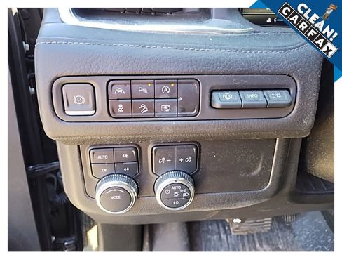 Used 2023 GMC Yukon XL Denali AWD/4WD image 13