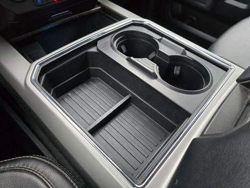 Used 2021 Ford F250 Lariat w/ Lariat Value Package image 33