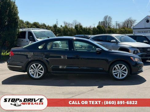 Used 2019 Volkswagen Passat 2.0T Wolfsburg w/ Wheels & Sunroof Package FWD image 6