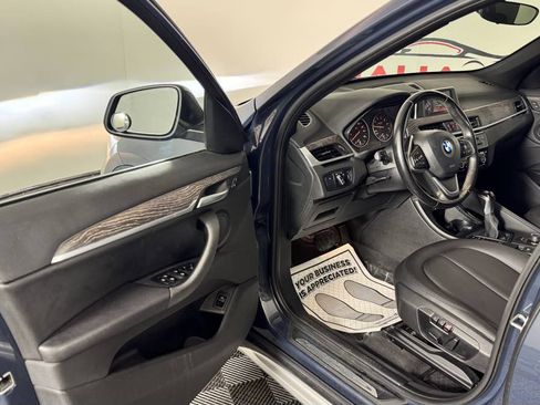 Used 2017 BMW X1 xDrive28i AWD/4WD image 11