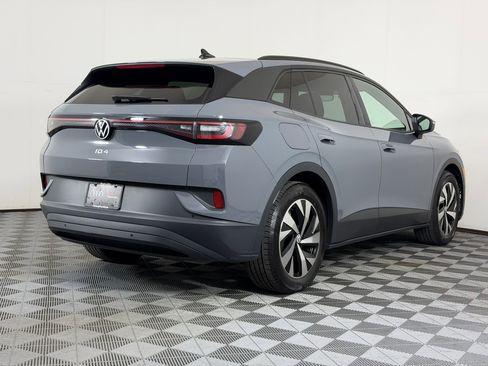 Used 2023 Volkswagen ID.4 2WD image 9