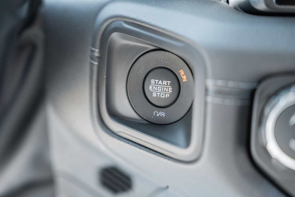 New 2027 Jeep Gladiator Mojave AWD/4WD image 29