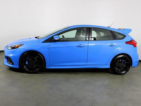 Used 2017 Ford Focus RS AWD/4WD image 2