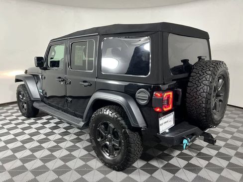 Used 2020 Jeep Wrangler Unlimited Sport S image 9