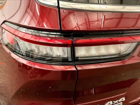 Used 2022 Jeep Grand Cherokee L Limited image 29