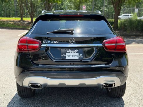 Used 2019 Mercedes-Benz GLA 250 image 4