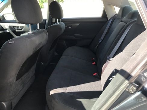 Used 2015 Nissan Altima 2.5 S w/ Power Driver Seat Package image 9