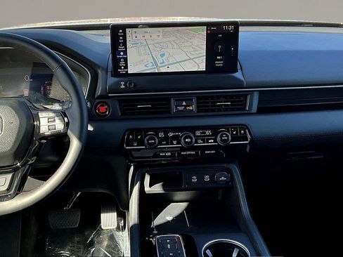 New 2026 Honda Pilot Black Edition image 6