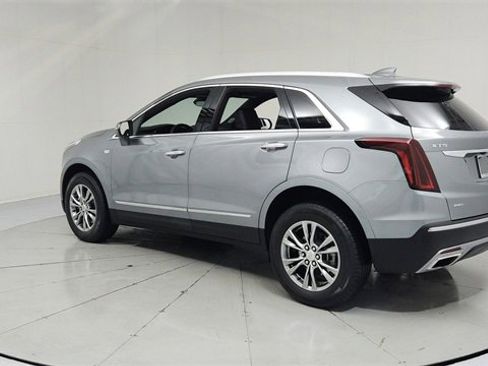 Used 2023 Cadillac XT5 Premium Luxury w/ LPO, Floor Liner Package image 3