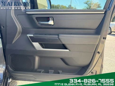 Used 2022 Toyota Tundra Platinum image 30