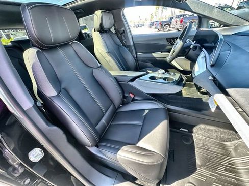 New 2025 Cadillac Optiq Luxury 1 image 29