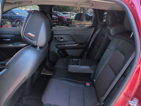 Certified 2025 Nissan Kicks SR w/ SR Premium Package FWD image 14