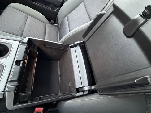 Used 2015 GMC Sierra 1500 SLE w/ SLE Value Package image 43